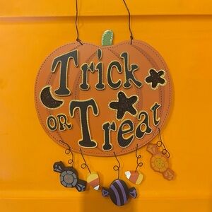 Halloween Decor Trick Or Treat hanging sign